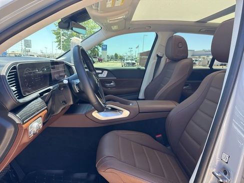 Used 2024 Mercedes-Benz GLE 350 4MATIC image 6