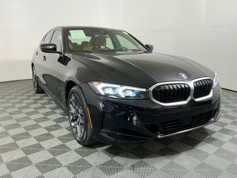 Certified 2025 BMW 330i xDrive Sedan w/ Premium Package AWD/4WD image 4