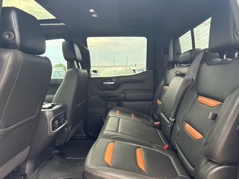 Used 2021 GMC Sierra 1500 AT4 w/ AT4 Premium Package AWD/4WD image 31