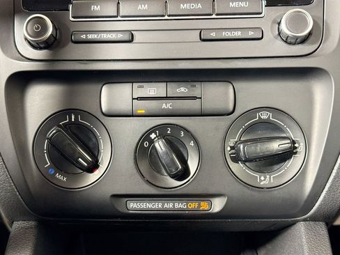 Used 2014 Volkswagen Jetta S image 14