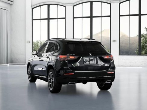 New 2026 Mercedes-Benz GLA 250 4MATIC image 27