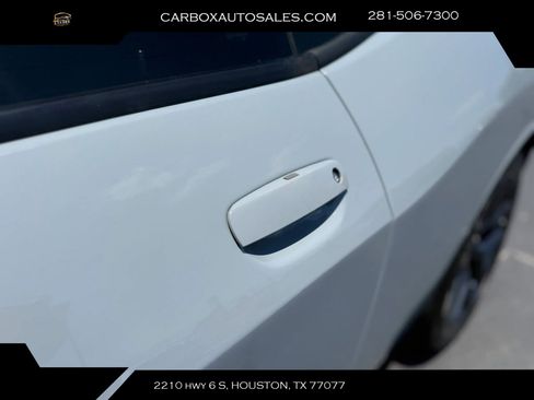 Used 2022 Dodge Challenger GT w/ Plus Package RWD image 31