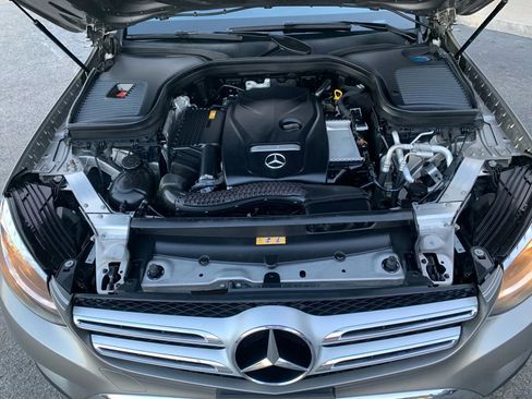 Used 2019 Mercedes-Benz GLC 300 GLC 300 Sport Utility 4D image 28
