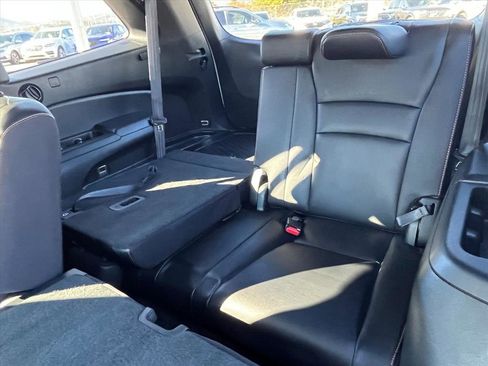 Certified 2022 Honda Pilot TrailSport image 22