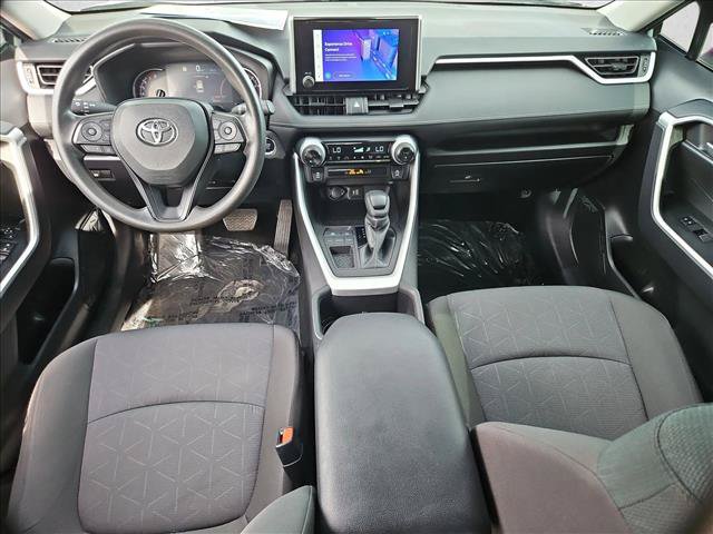 Used 2024 Toyota RAV4 XLE FWD image 22