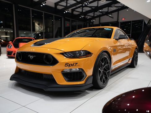 Used 2022 Ford Mustang Mach 1 w/ Mach 1 Handling Package RWD image 39