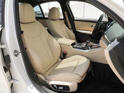 Used 2019 BMW 330i Sedan RWD image 20