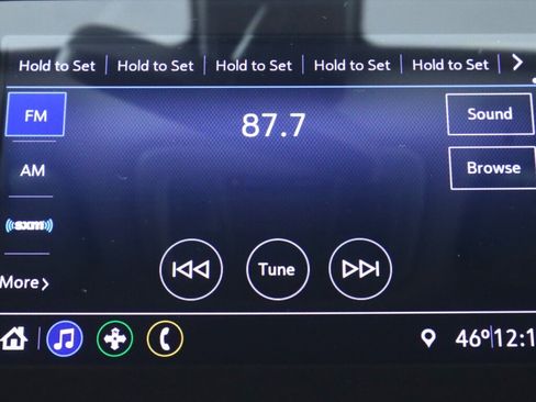 Used 2020 Chevrolet Malibu LT image 16