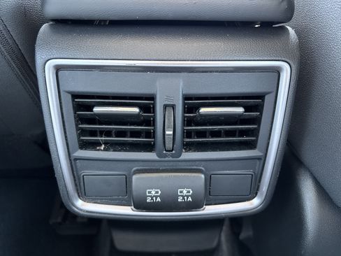 Certified 2023 Subaru Forester Premium AWD/4WD image 16