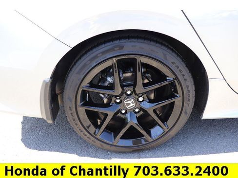 Used 2025 Honda Civic Sport image 30