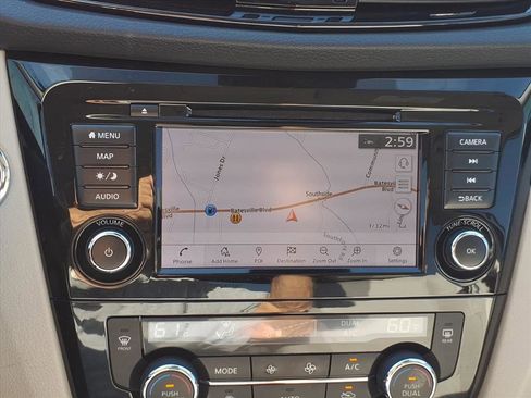 Used 2022 Nissan Rogue Sport SL image 18