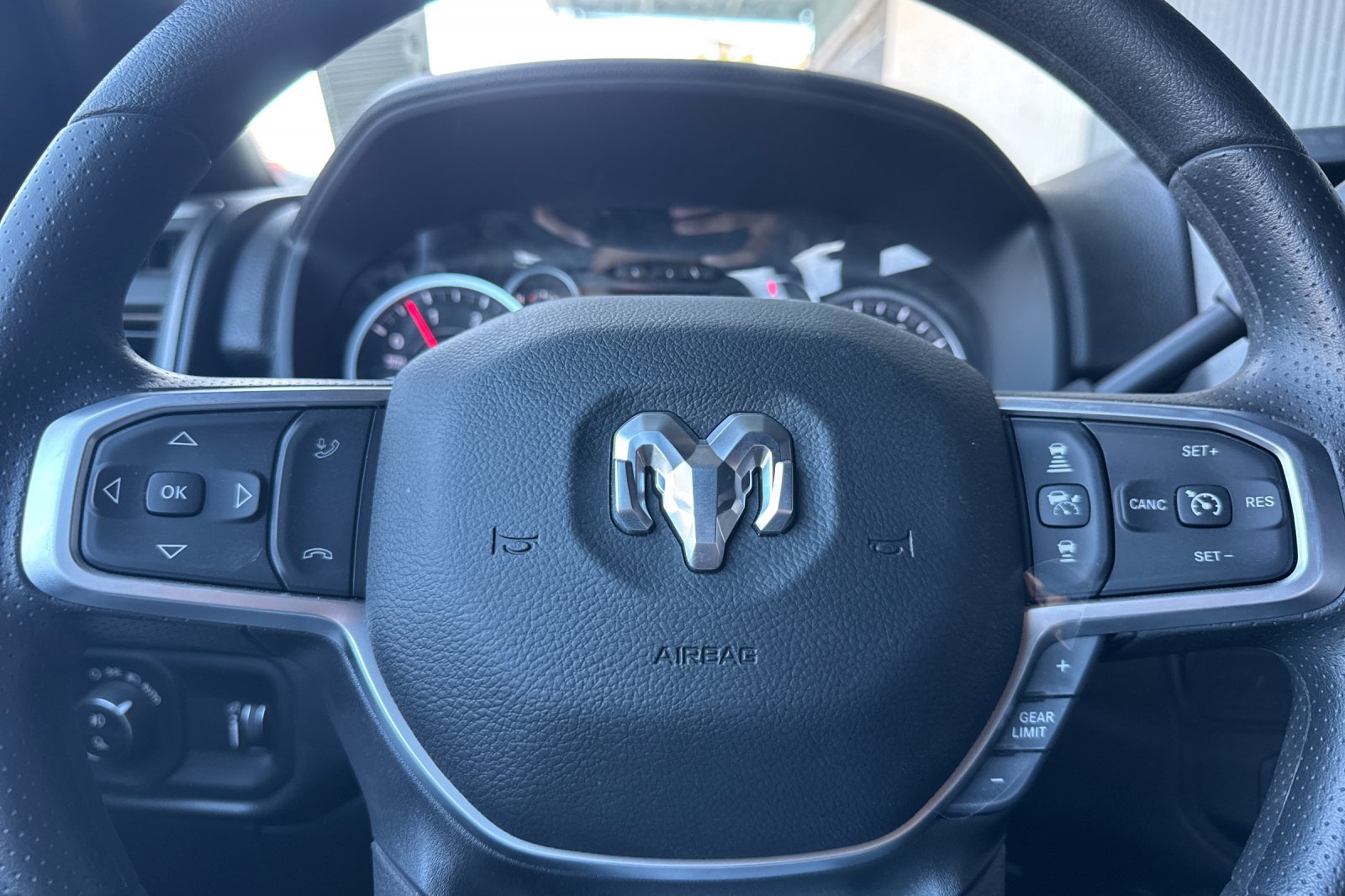 New 2026 RAM 2500 Warlock AWD/4WD image 22