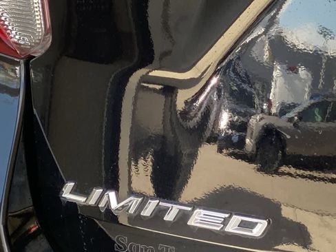 Used 2020 Ford Explorer Limited w/ Class III Trailer Tow Package image 11