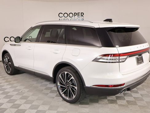 New 2026 Lincoln Aviator Reserve image 24