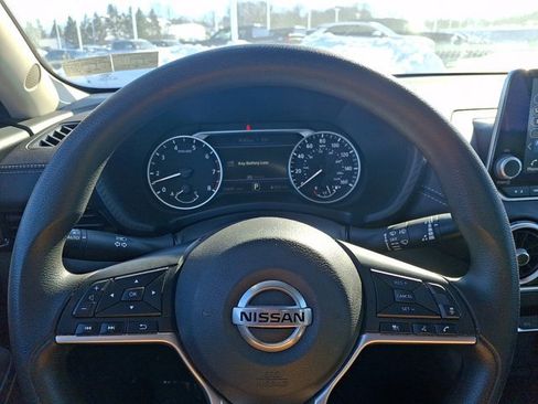 Used 2023 Nissan Sentra SV image 18