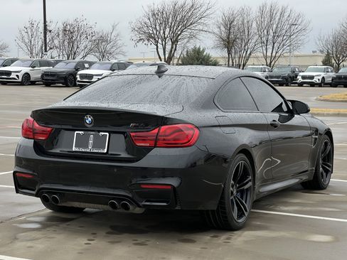 Used 2018 BMW M4 Coupe image 9