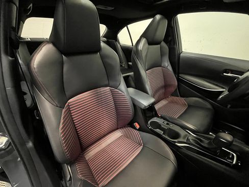 Used 2024 Toyota Corolla XSE FWD image 12