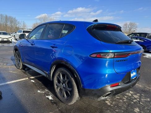 Used 2024 Dodge Hornet R/T Plus w/ Tech Pack Plus w/o Parking image 5