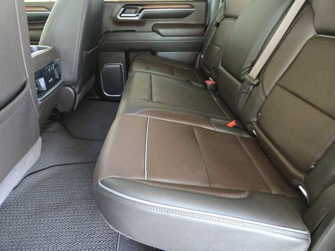 Certified 2024 GMC Sierra 2500 Denali w/ Denali Reserve Package image 30