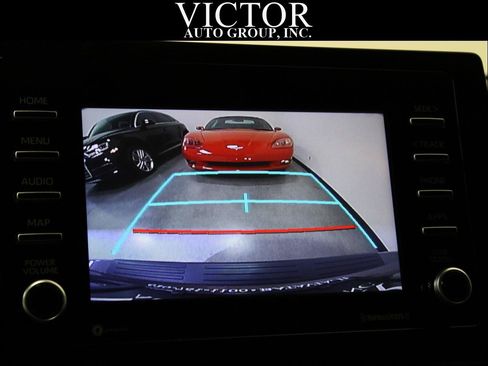 Used 2021 Toyota Camry SE FWD image 24