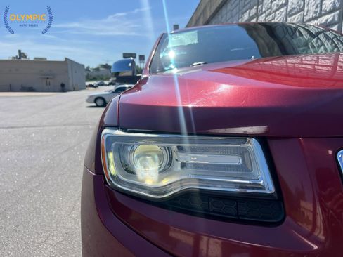 Used 2015 Jeep Grand Cherokee Overland image 15