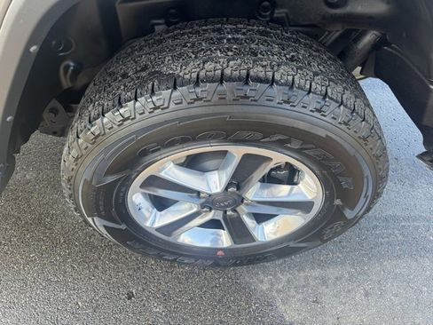 Used 2022 Jeep Wrangler Unlimited Sahara w/ Cold Weather Group image 30