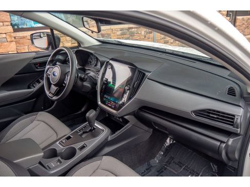 Used 2024 Subaru Crosstrek 2.0i Premium image 13