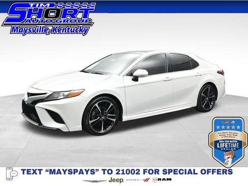 Used 2019 Toyota Camry XSE w/ Navigation Package FWD image 1