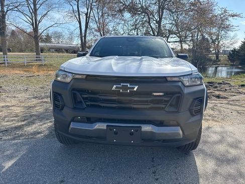 New 2026 Chevrolet Colorado Trail Boss AWD/4WD image 3