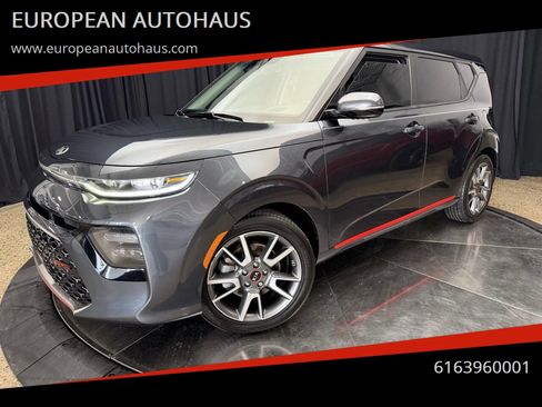 Used 2020 Kia Soul GT-Line Turbo FWD image 1