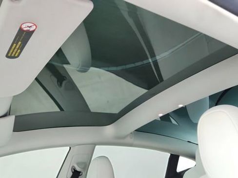 Used 2023 Tesla Model 3 Performance image 56