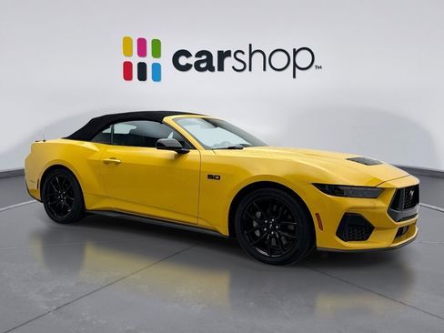 Used 2024 Ford Mustang GT Premium image 7