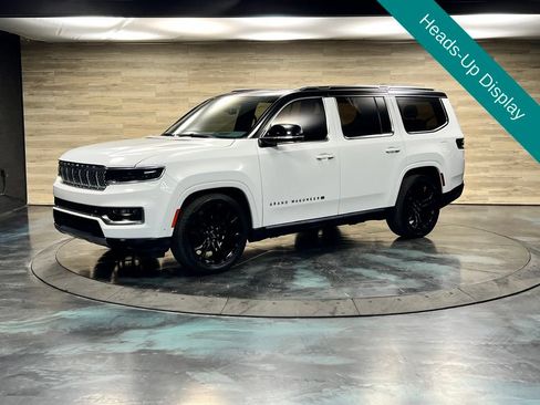 Used 2024 Jeep Grand Wagoneer Series III AWD/4WD image 5
