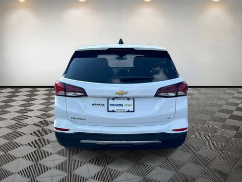 Used 2022 Chevrolet Equinox LT FWD image 4