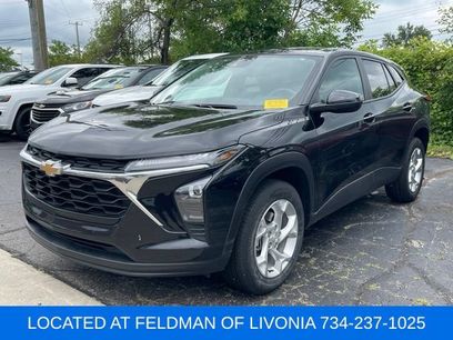 Used 2024 Chevrolet Trax LS w/ LS Convenience Package