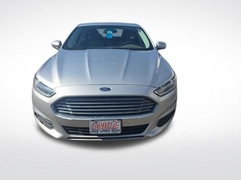 Used 2013 Ford Fusion S image 2