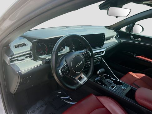 Used 2023 Kia K5 GT-Line w/ GT-Line Premium Package image 9