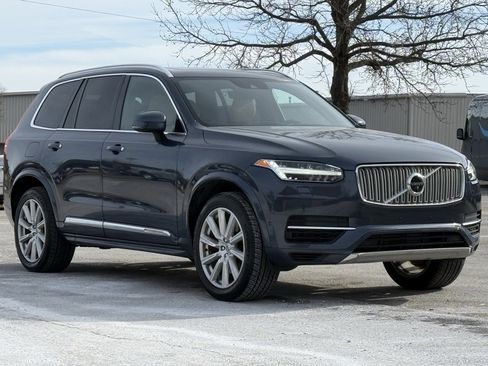 Used 2019 Volvo XC90 T8 Inscription w/ Advanced Package image 7