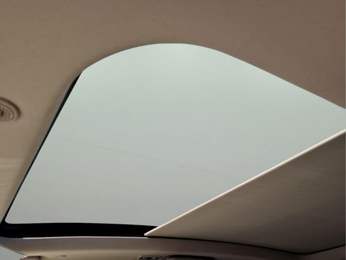 Certified 2022 Lincoln Corsair AWD w/ Premium Package image 16