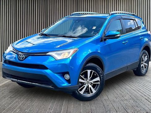 Used 2018 Toyota RAV4 XLE FWD image 13