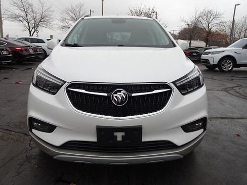Used 2019 Buick Encore Essence image 3