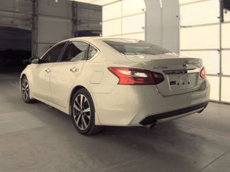 Used 2016 Nissan Altima 2.5 SR FWD video 2