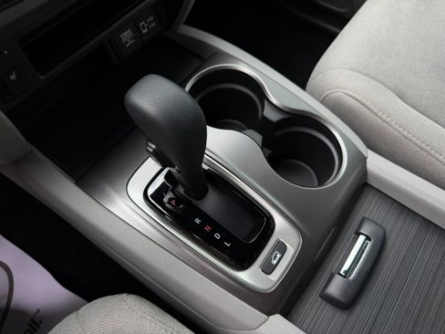 Used 2020 Honda Pilot EX image 18