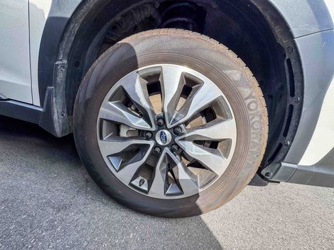 Used 2024 Subaru Outback Limited AWD/4WD image 15