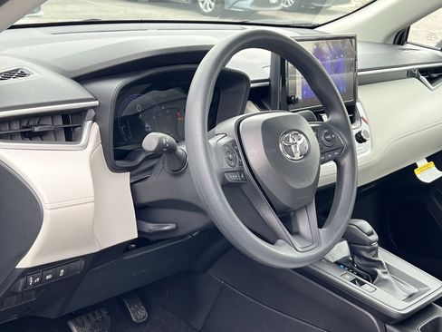 New 2026 Toyota Corolla Cross L image 11