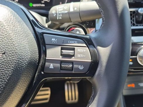Used 2025 Honda Civic Sport image 19