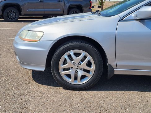 Used 2002 Honda Accord EX image 25