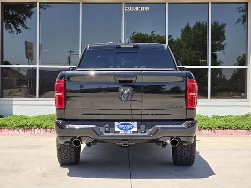 Used 2025 RAM 1500 Limited AWD/4WD image 6
