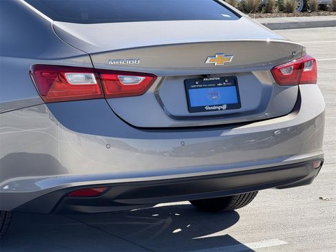 Certified 2025 Chevrolet Malibu LT image 6