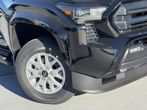 New 2026 Toyota Tacoma SR5 image 10